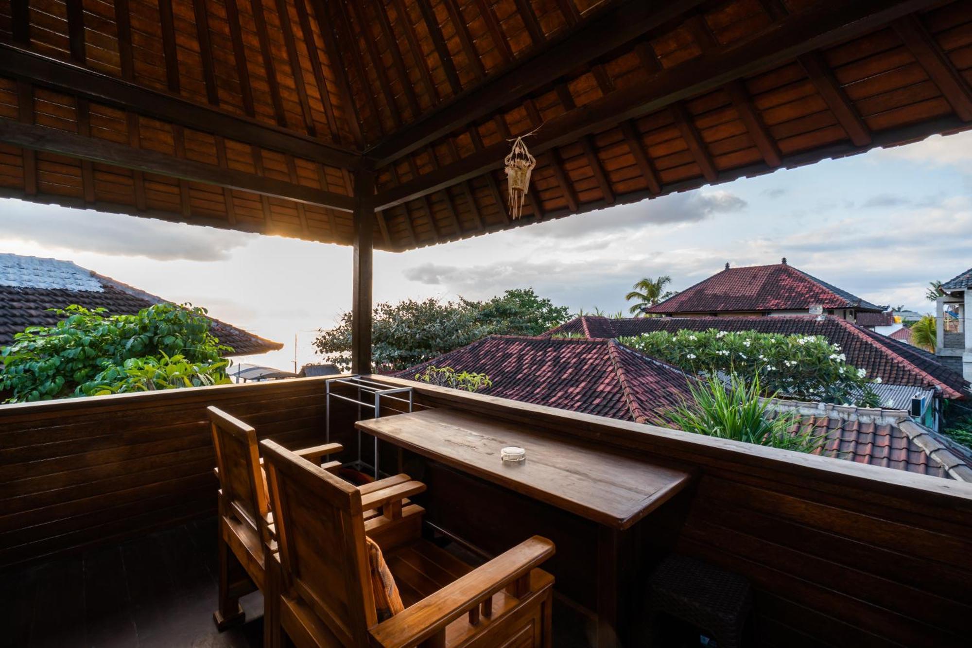 Ketut Losmen Bungalows Lembongan Exterior photo