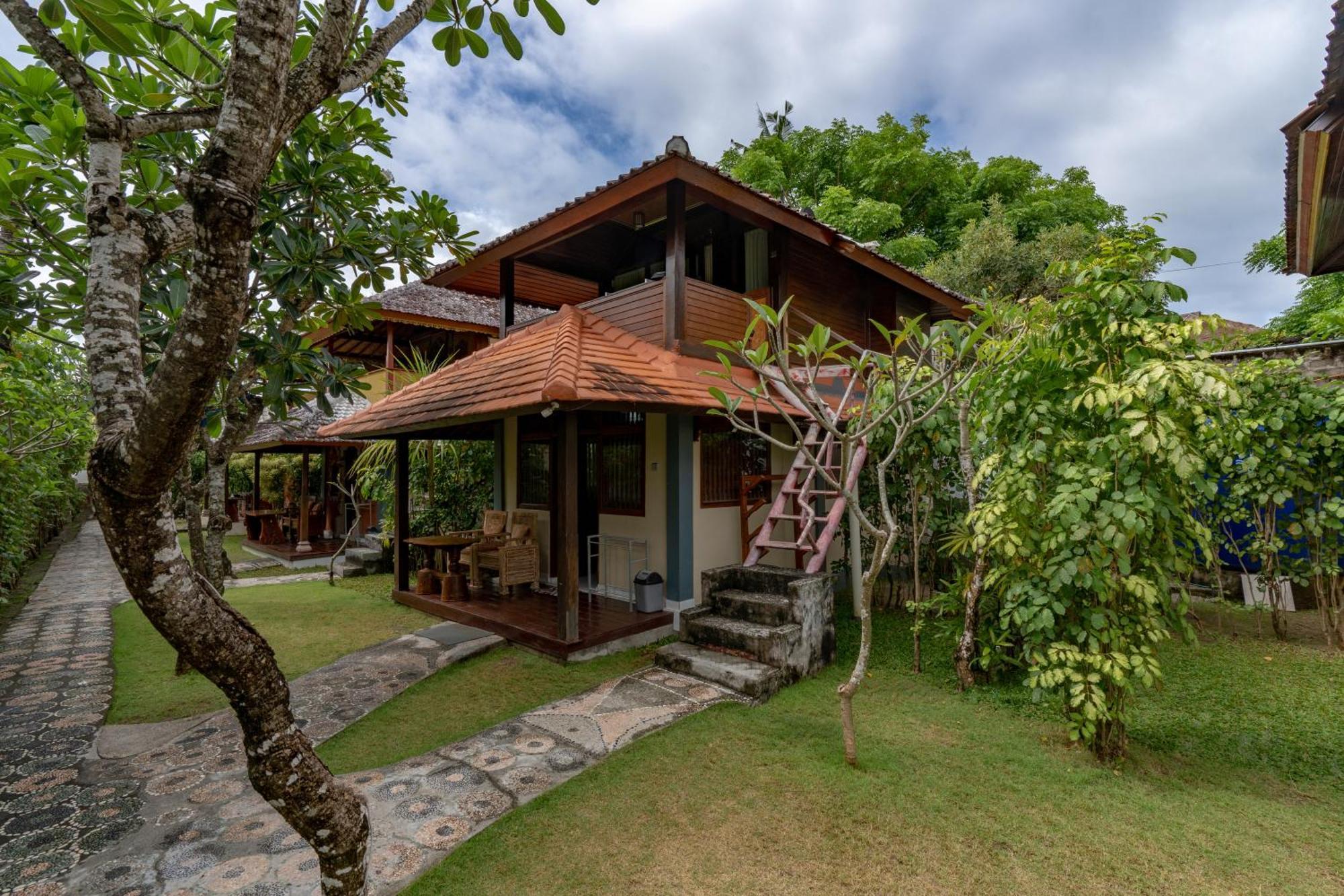 Ketut Losmen Bungalows Lembongan Exterior photo