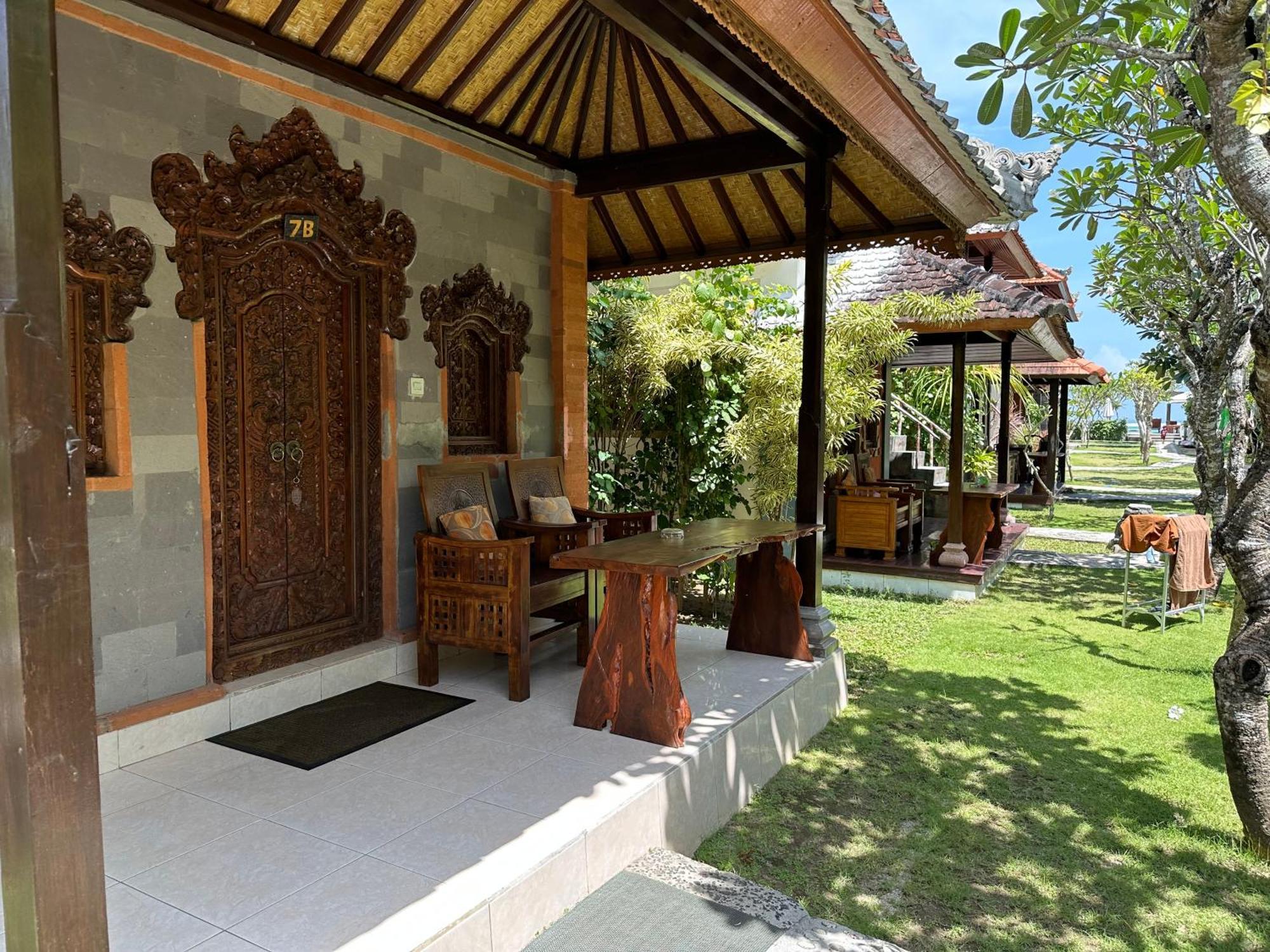 Ketut Losmen Bungalows Lembongan Exterior photo