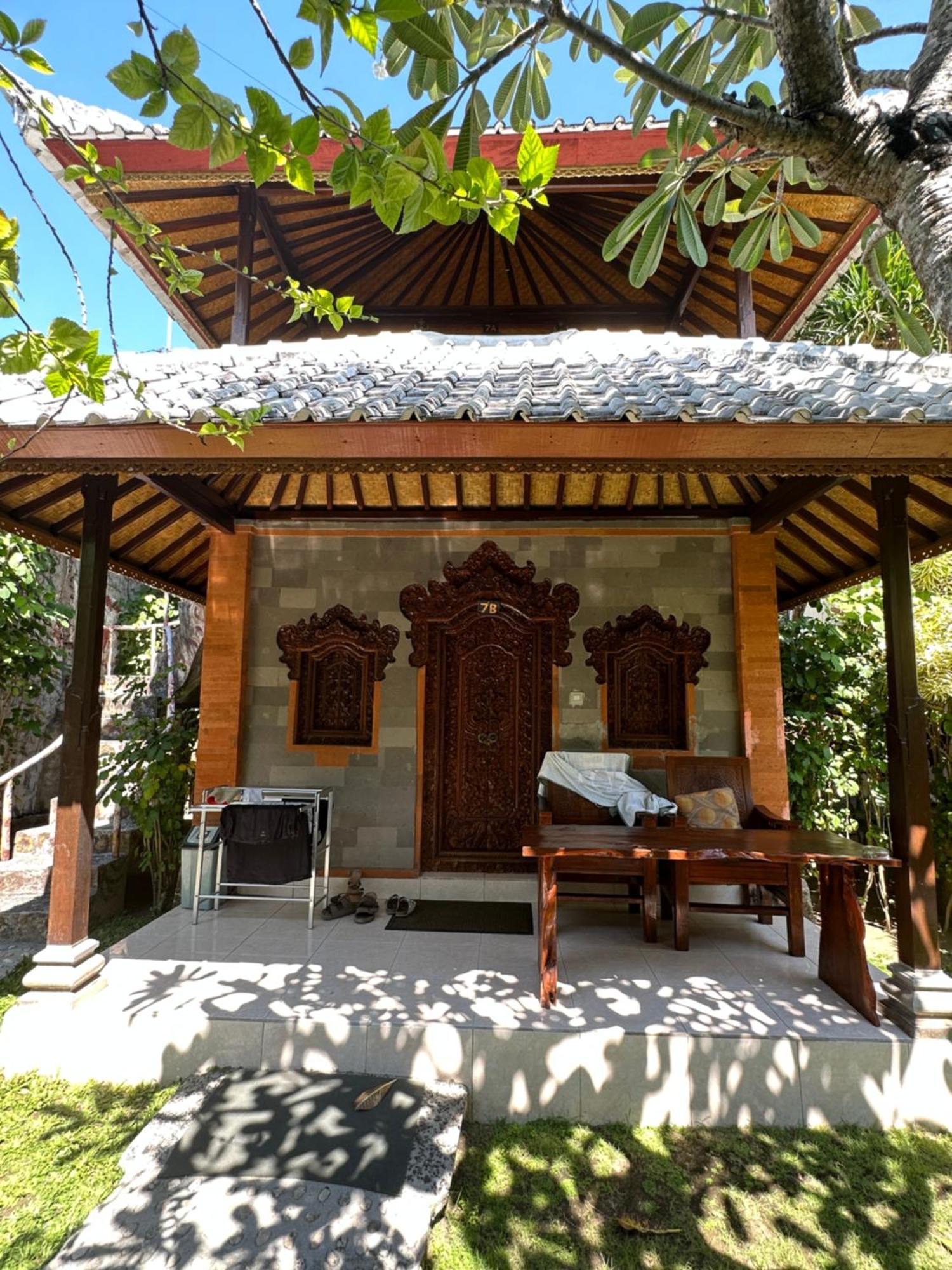 Ketut Losmen Bungalows Lembongan Exterior photo