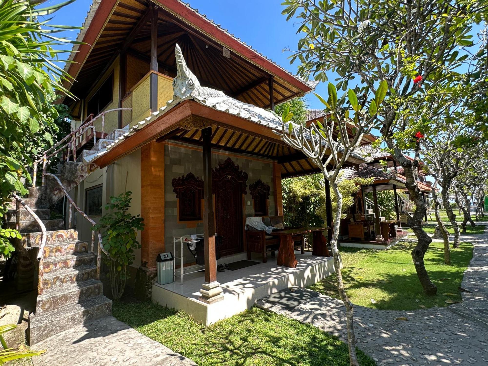 Ketut Losmen Bungalows Lembongan Exterior photo