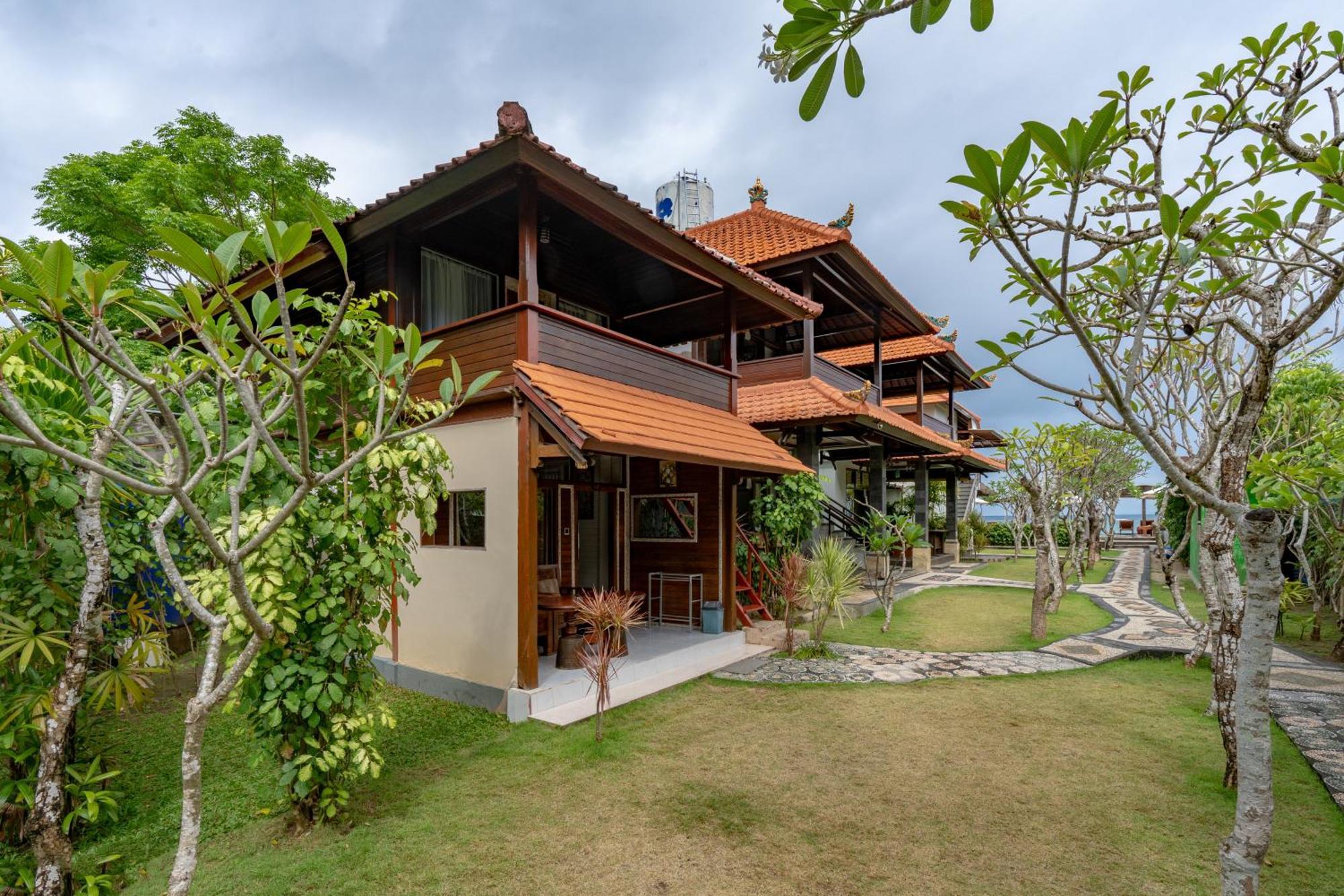 Ketut Losmen Bungalows Lembongan Exterior photo