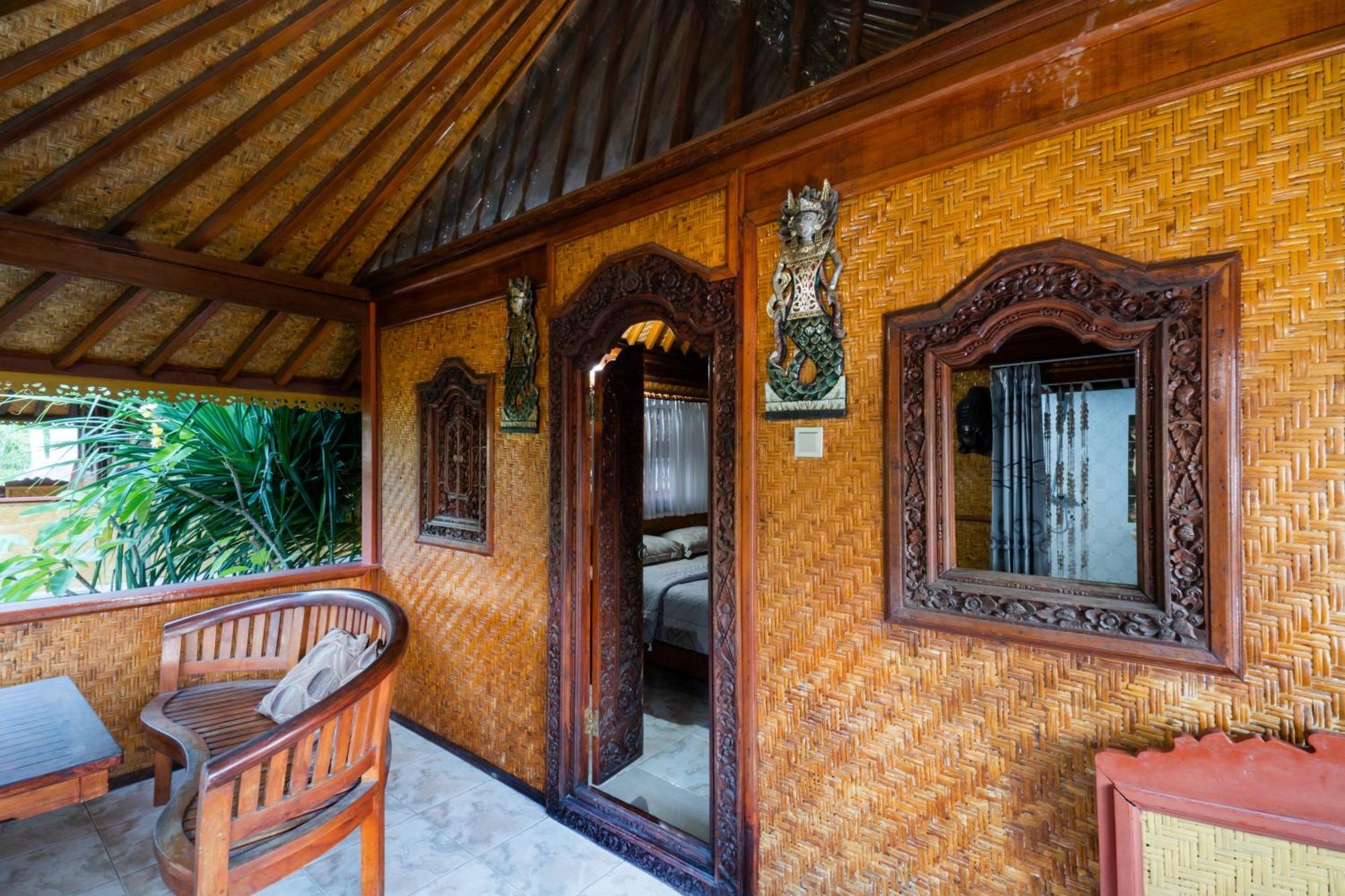 Ketut Losmen Bungalows Lembongan Exterior photo